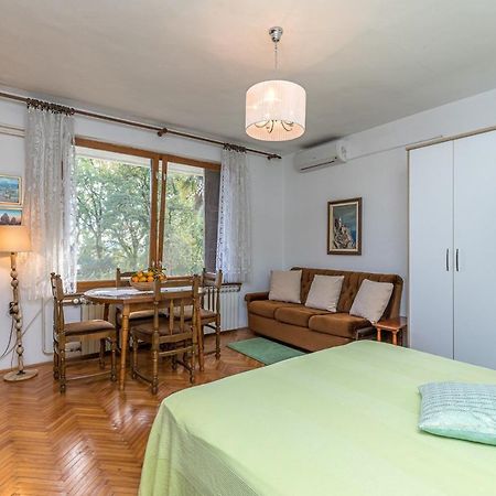 Apartment Dusper 347 Ловран Екстер'єр фото